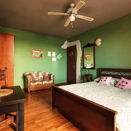 Guest house Domus Angularia 5*