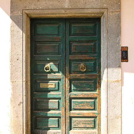 Maison d'hôtes Domus Angularia 3*