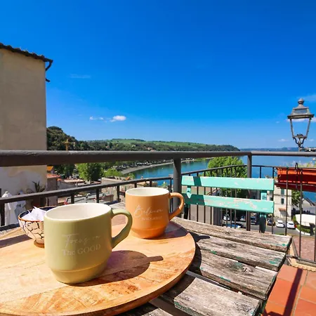 Domus Angularia Konukevi