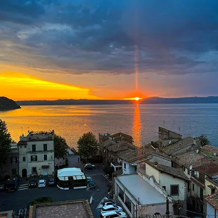 Konukevi Domus Angularia 3*