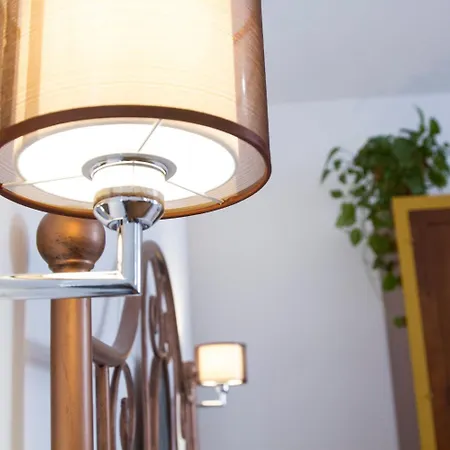 Konukevi Domus Angularia 3*