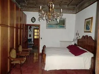 Domus Angularia 5*