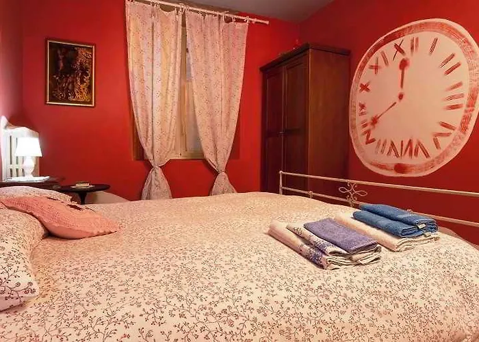 招待所 Domus Angularia