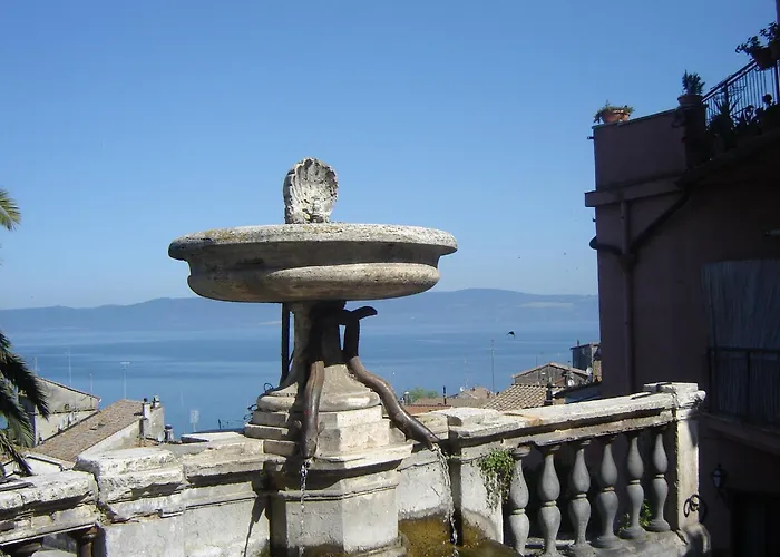 Pensjonat Domus Angularia Anguillara Sabazia