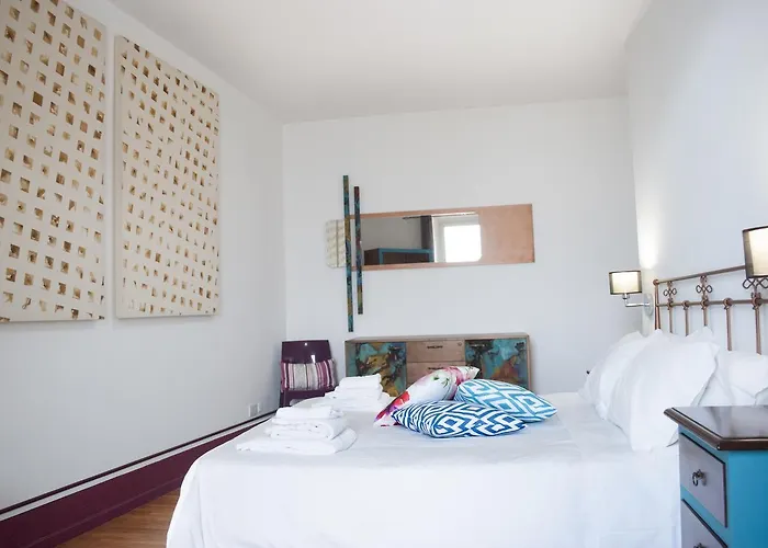 Domus Angularia 安圭拉萨巴齐亚