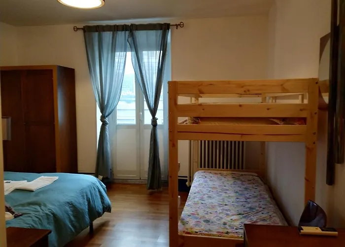 Pensjonat Domus Angularia Anguillara Sabazia